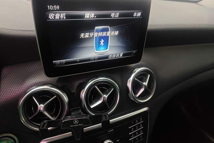 Used Mercedes-Benz GLA 2018 GLA 200 Fashion Model
