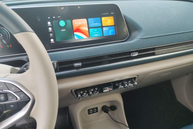 Used ORA Good Cat 2021 400km Standard Range Venus Edition Lithium-Ion Battery