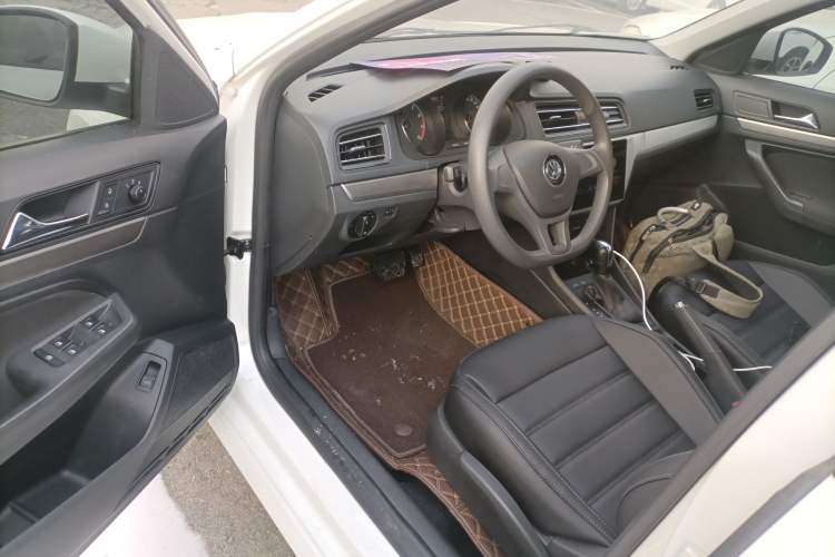 Used Volkswagen Lavida 2019 Lavida Start 1.5L Automatic Trendy Version China VI Standard