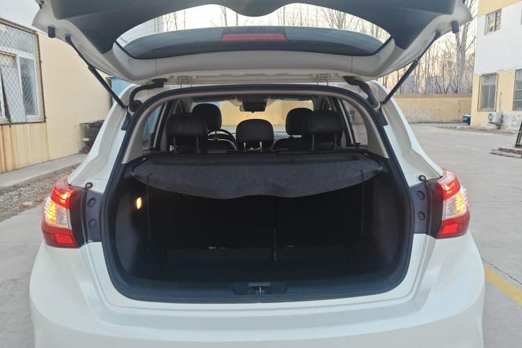 Used Nissan Tiida 2020 1.6L CVT Smart Drive Edition
