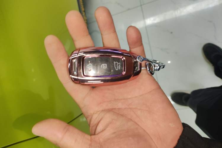 Used Hyundai ENCINO 2018 1.6T Dual-Clutch Zhilian Edition China V Standard
