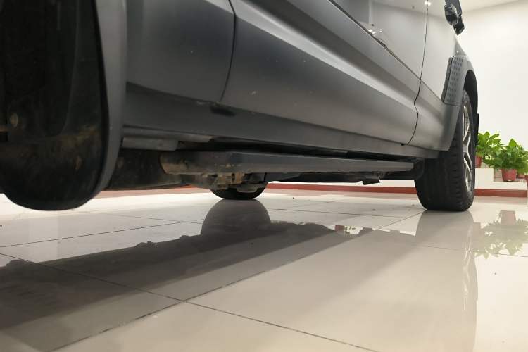 Used Land Rover Defender 2023 Facelift 110 3.0T P400 Dark Edition
