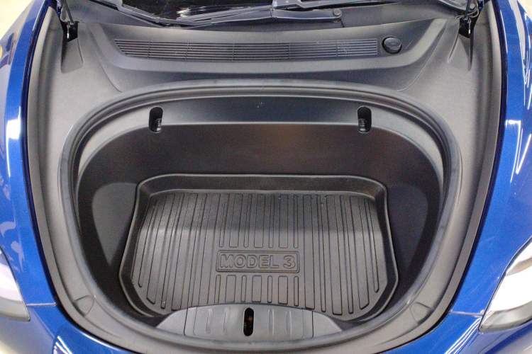 Used Tesla Model 3 2019 Standard Range Rear-Drive Upgraded Version
