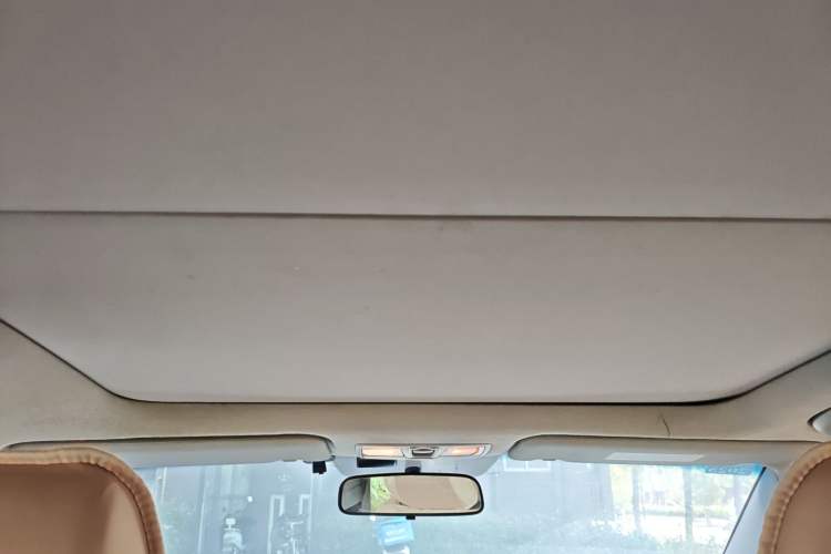 Used Hyundai Mistra 2014 1.8L Automatic Deluxe DLX Model
