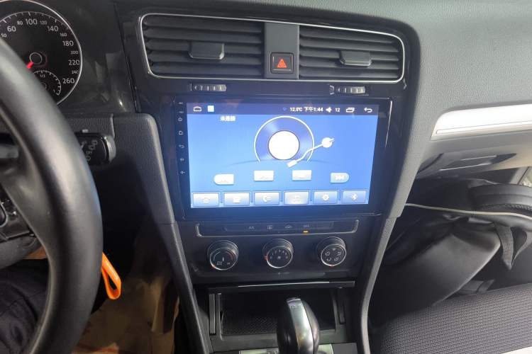 Used Volkswagen Golf 2018 230TSI Automatic Comfort Model
