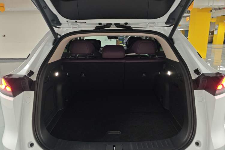 Used  S07 2026 230Ultra with Huawei Qiankun ADS SE Edition
