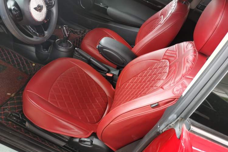 Used  MINI 2019 1.5T ONE PLUS
