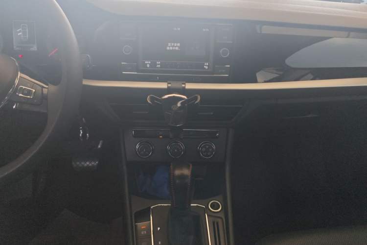 Used Volkswagen Lavida 2019 1.5L Automatic Comfort Edition China VI Standard
