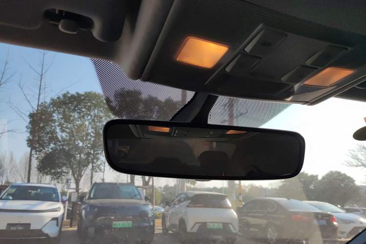 Used Volkswagen Lavida 2023 New Rui 1.5L Automatic New Yi Edition