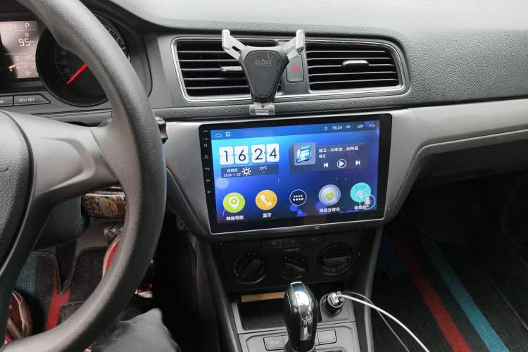 Used Volkswagen Gran Lavida 2017 1.6L Automatic Fashion Edition