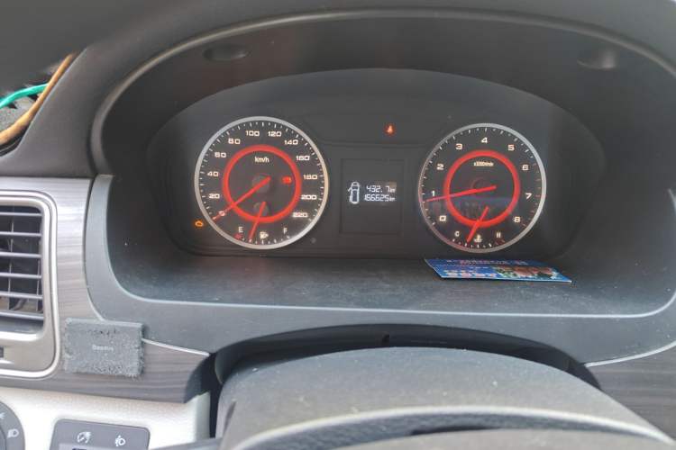 Used SAIC MAXUS G10 2018 PLUS 2.4L Manual Elite Edition