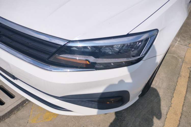 Used Volkswagen Lamando 2019 230TSI DSG Fashion Edition China VI
