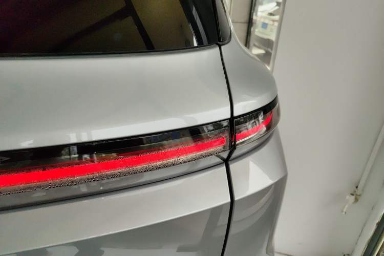 Used Li Auto L9 2022 Max model