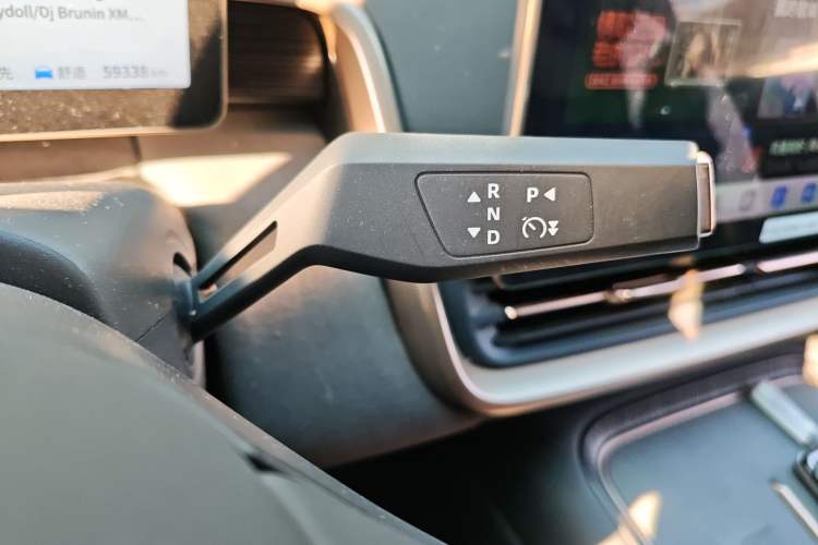 Used  eπ008 2024 210Max Range-Extended Version 6 Seats