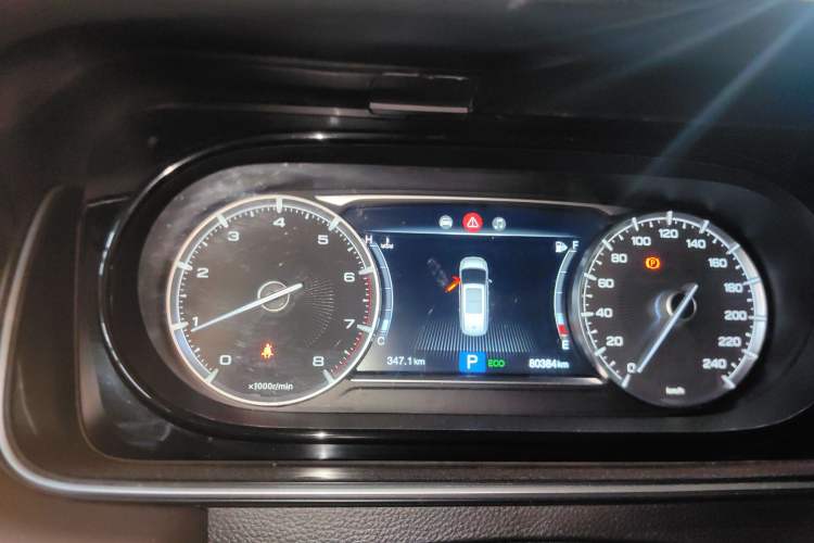 Used GAC Trumpchi M6 2019 270T Automatic Luxury Edition (6-seater) - China V Standard
