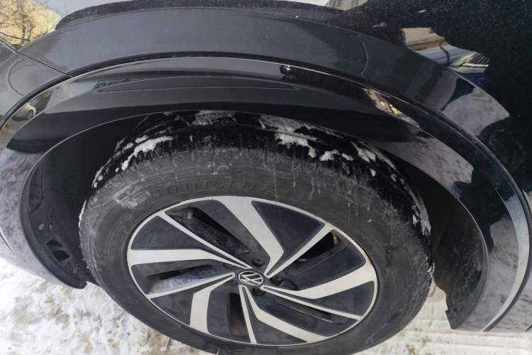 Used Volkswagen Viloran 2024 330TSI Luxury Edition
