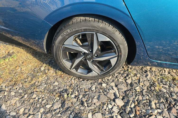 Used Hyundai Elantra 2022 1.5L CVT LUX Prestige Edition