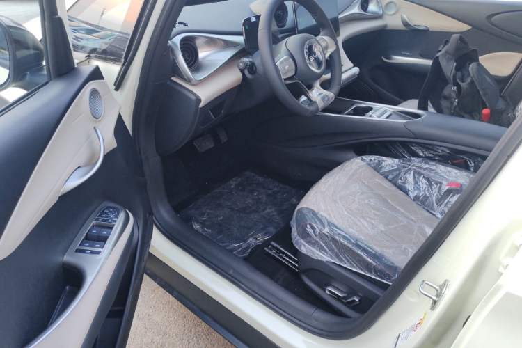 Used BYD Dolphin 2025 420km Free Edition
