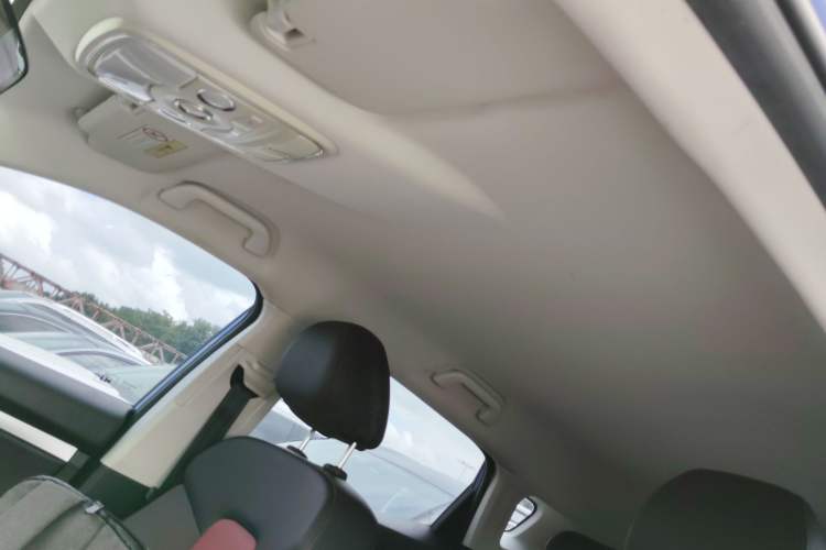 Used Haval H2s 2018 Blue Label 1.5T Manual Fashion Edition
