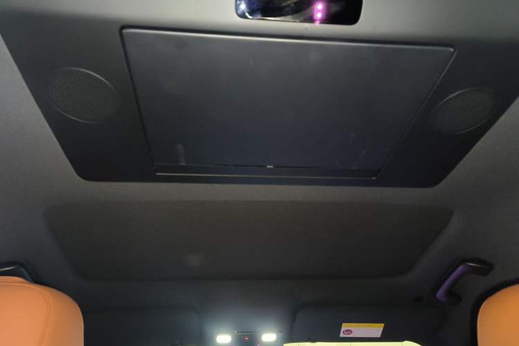 Used Li Auto L9 2022 Max model
