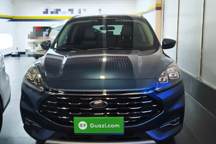 Used Ford Escape 2020 EcoBoost 245 Two-Wheel-Drive Titanium Edition
