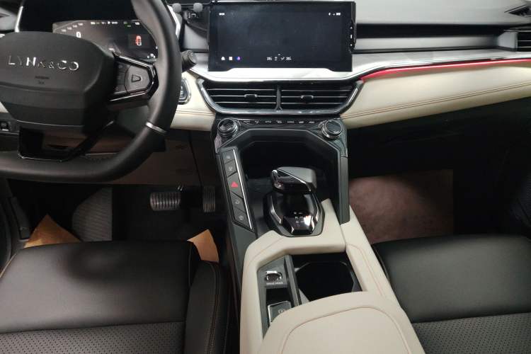 Used Lynk & Co 06 EM-P 2020 PHEV Plus
