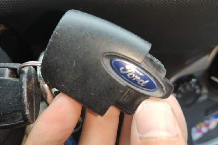 Used Ford Fiesta 2013 Hatchback 1.5L Automatic Fashion Edition
