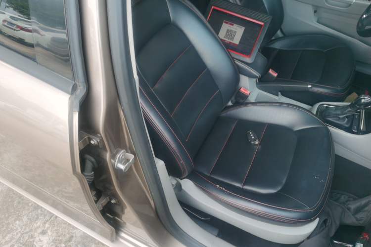 Used Volkswagen Bora 2015 Value Edition 1.6L Automatic Fashion Version