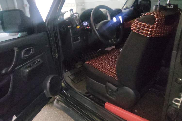 Used Suzuki Jimny 2015 1.3 AT JLX