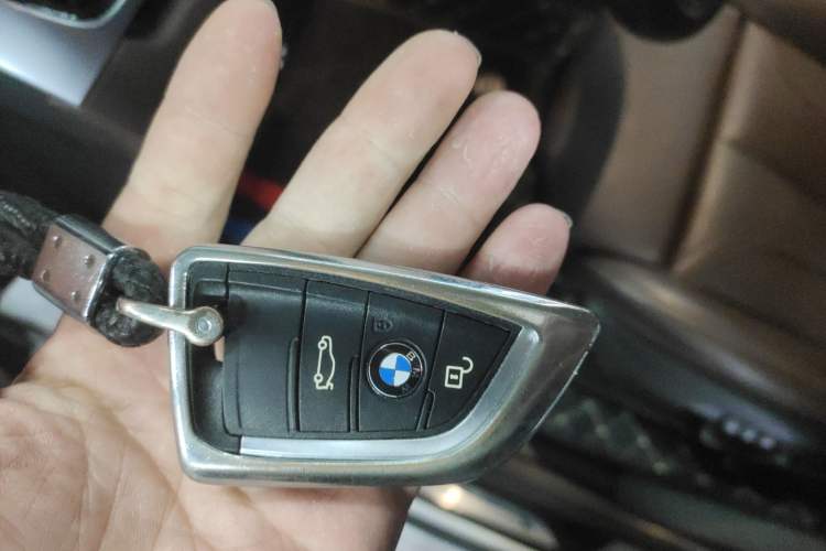 Used BMW X1 2019 sDrive18Li Premium Edition
