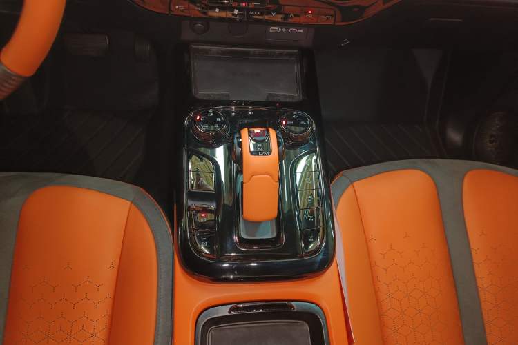 Used  Tank 300 2023 2.0T Cyber Knight
