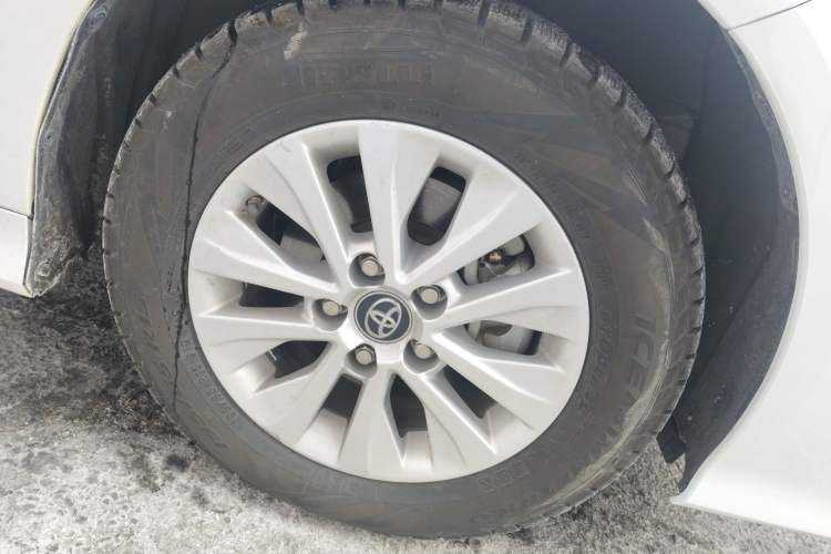 Used Toyota Corolla 2019 Dual-Engine 1.8L E-CVT GL-i Pioneer Edition