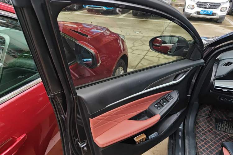 Used Changan Eado 2023 Changan Edition PLUS Blue Whale NE 1.4T GDI DCT Prestige Version
