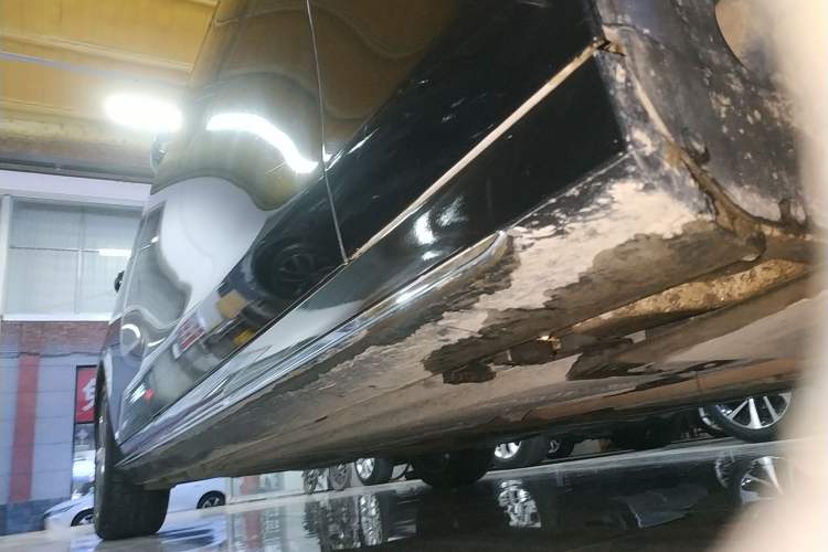 Used Mercedes-Benz E-Class 2020 E 300 L Sporty and Stylish Model
