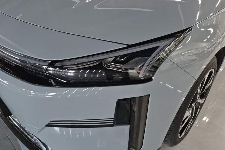 Used  L6 2023 125km Starship