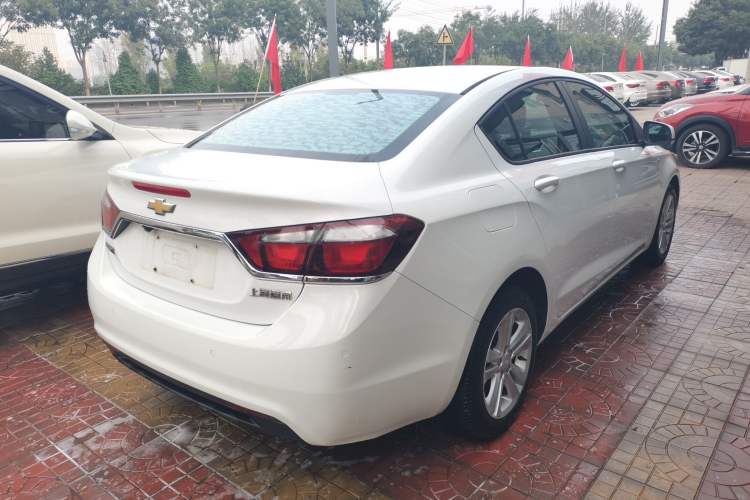 Used Chevrolet Cruze 2015 1.5L Automatic Luxury Edition
