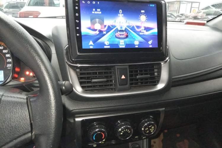 Used Toyota YARiS L Zhi Xian 2020 X-Trail X 1.5L CVT Leading Edition