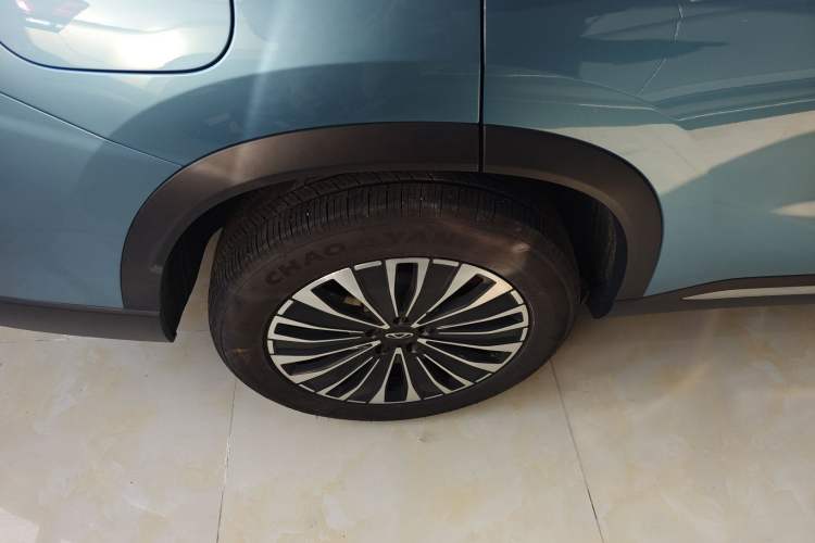 Used Chery Tiggo 8 PLUS C-DM 2025 1.5T 116 km Prestige Version 5 Seats