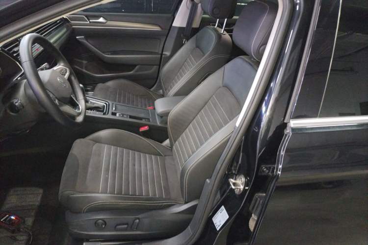 Used Volkswagen Magotan 2020 330TSI DSG Luxury Edition
