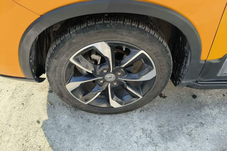 Used Dongfeng Aeolus AX4 2017 1.4T DCT Trendy Edition