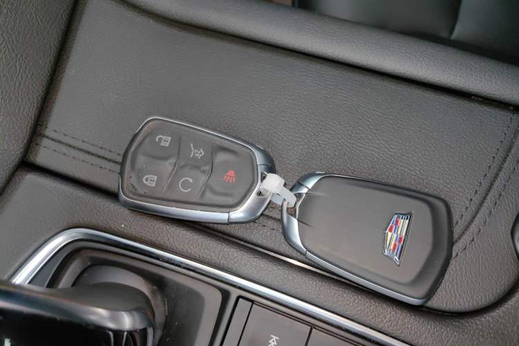 Used Cadillac XT5 2021 2.0T Two-Wheel Drive Luxury Version