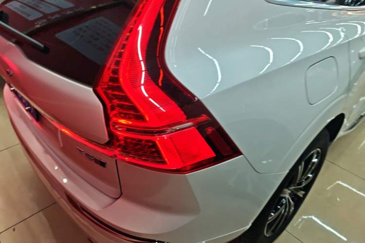 Used Volvo XC60 2020 T5 4x4 Smart Luxury Edition
