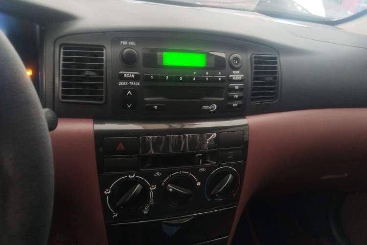 Used BYD F3 2012 Energy-Saving Edition 1.5L Manual Standard Model
