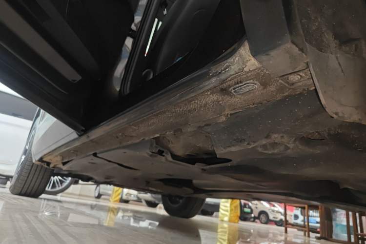 Used Volkswagen Tiguan L 2018 330TSI Automatic Two-Wheel Drive Luxury Edition
