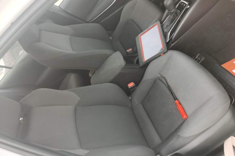 Used Toyota Levin 2022 Dual-Motor 1.8H E-CVT Leading Edition
