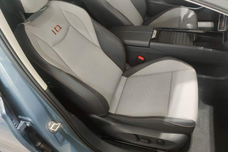 Used Volkswagen ID.7 VIZZION 2024 AIR model