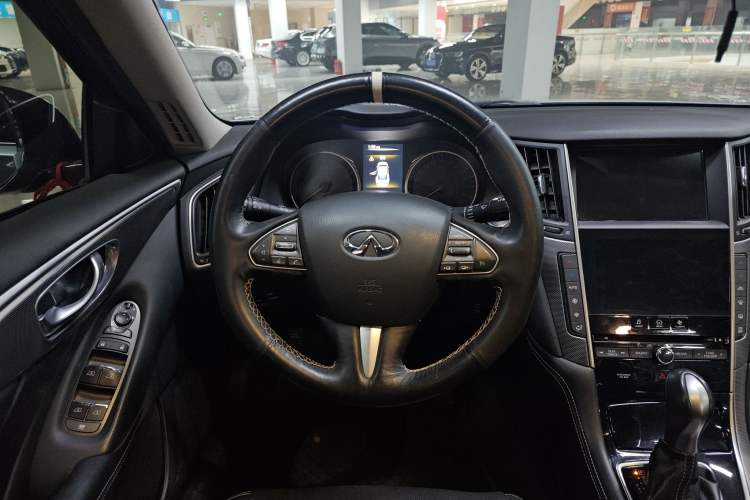 Used Infiniti Q50L 2016 2.0T Enjoyment Edition
