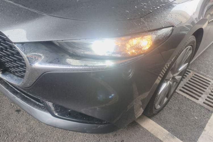 Used Mazda Mazda 3 Axela 2023 2.0L Automatic ZhiXuan Edition