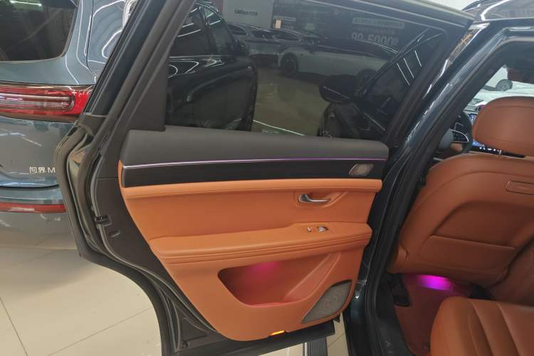 Used Hima AITO M7 2024 1.5T Intelligent Drive 4WD Ultra Version 5 Seats
