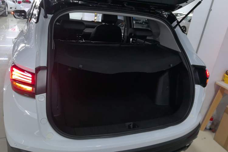 Used Geely Auto Coolray 2023 1.5T DCT Diamond Edition